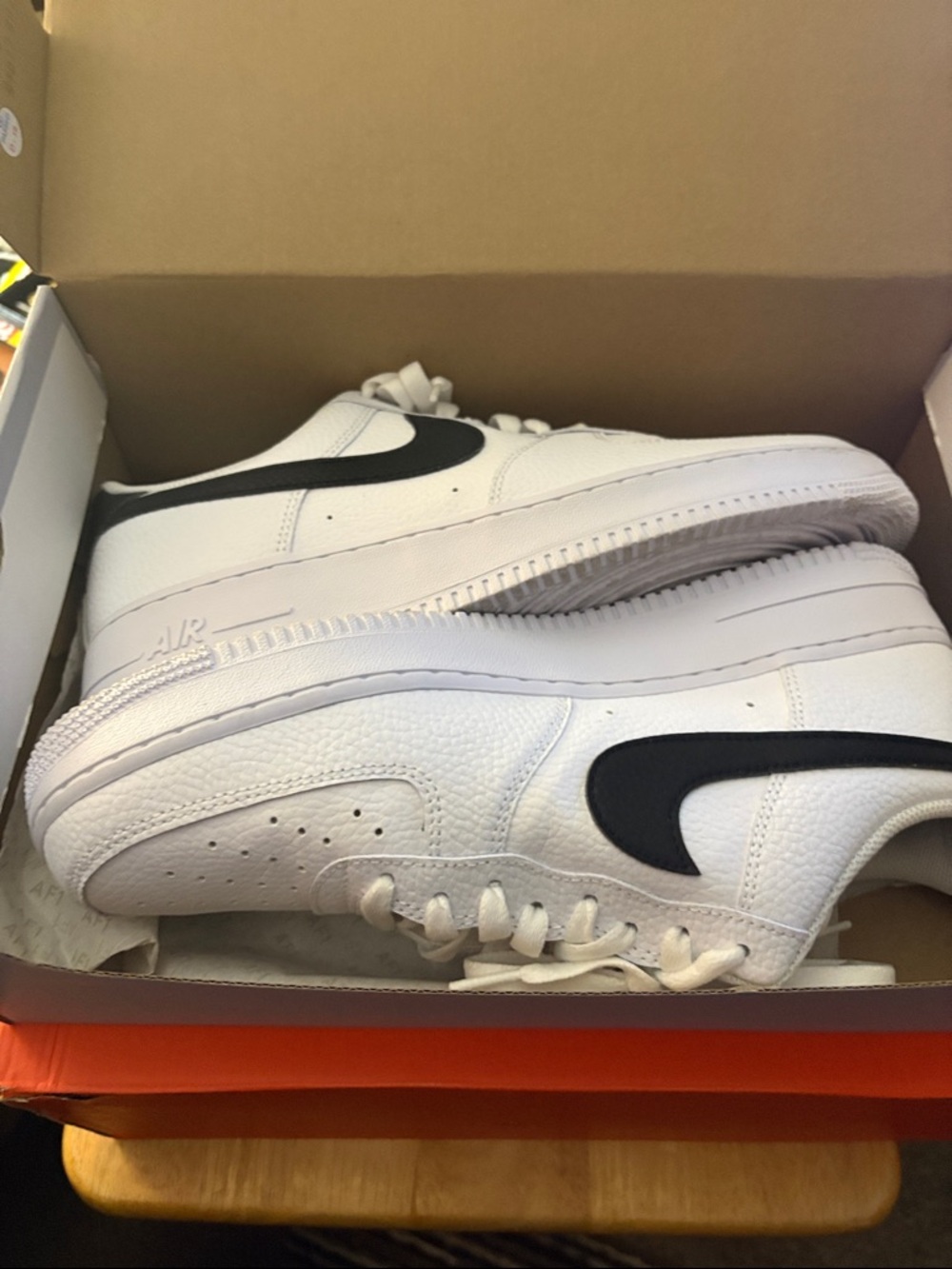 Men’s Nike White Sneakers with Black Swoosh Air Force 1